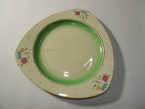 Clarice cliff triangular - clarice,