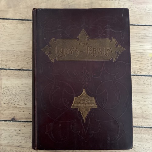Antique 1899 the lady - 1899, lady’s