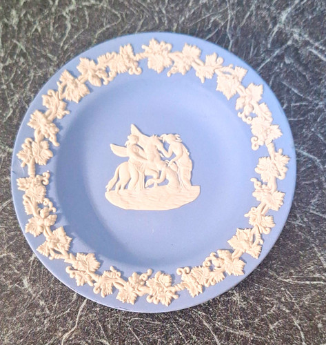 Wedgwood jasperware blue - jasperware,