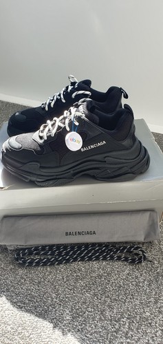 Balenciaga triple uk 8 eu - balenciaga,