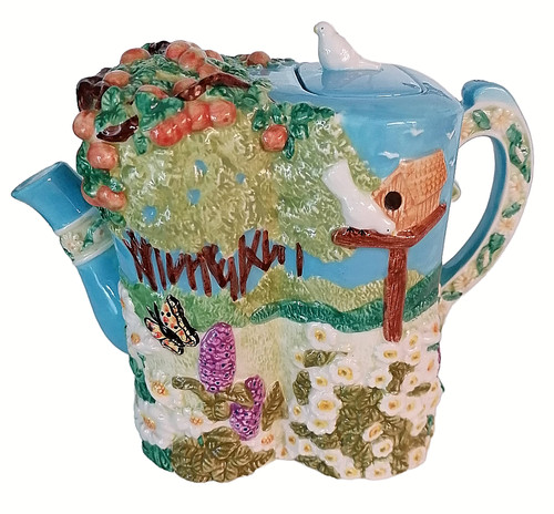 Apple tree garden - apple, teapot