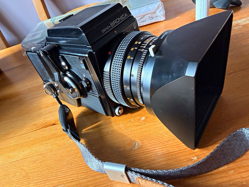 Zenza bronica 6x6cm slr - bronica, sq