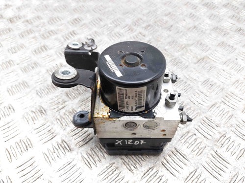 Volvo xc60 diesel abs pump - 2.0,
