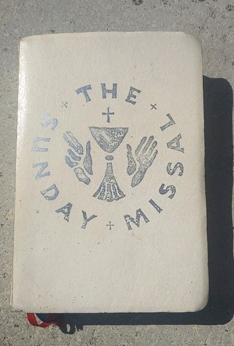 The sunday missal white cover - missal,
