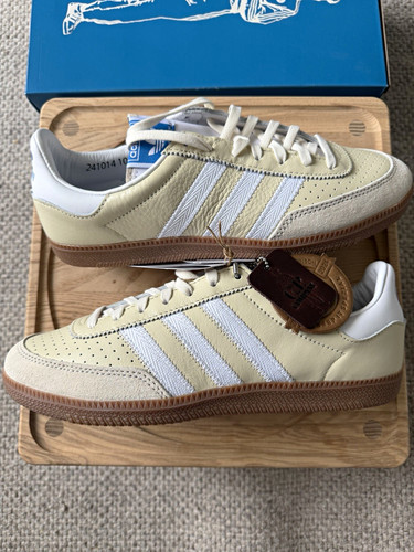 Adidas company wimberly - c.p.,