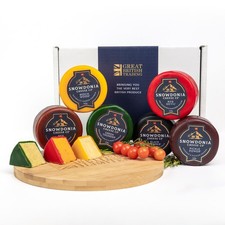 Snowdonia Cheese Gift Selection Hamper Box x 6 Cheese Truckles