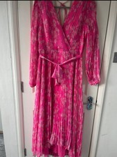 Gorgeous Phase Eight Floral Print Dress  For Special Occasions New Without Tags