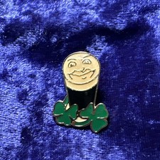 Guinness shamrock badge st Patrick new genuine