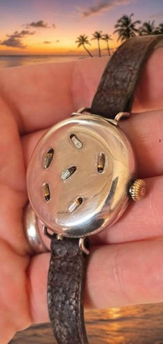 Antique hunter push button - push,