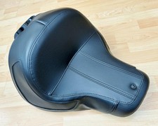 Harley M8 Softail Deluxe Reach