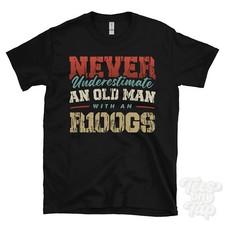NEVER UNDERESTIMATE AN OLD MAN WITH AN R100GS FUNNY T-SHIRT IDEAL GIFT