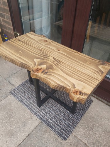 Rustic chunky live waney - chunky, live/waney