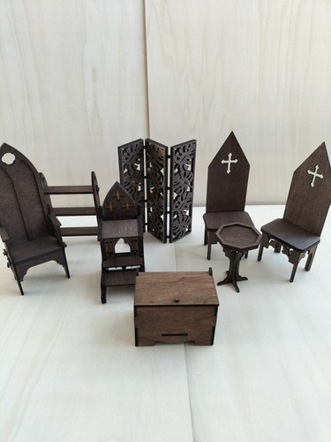 Joblot lot tudor - , dollshouse