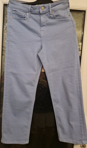 White stuff light blue crop - blue,