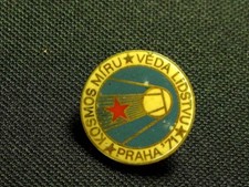 Socialist Czechoslovakia, "Space for Peace. Praha'71".  Brass Pin Badge.