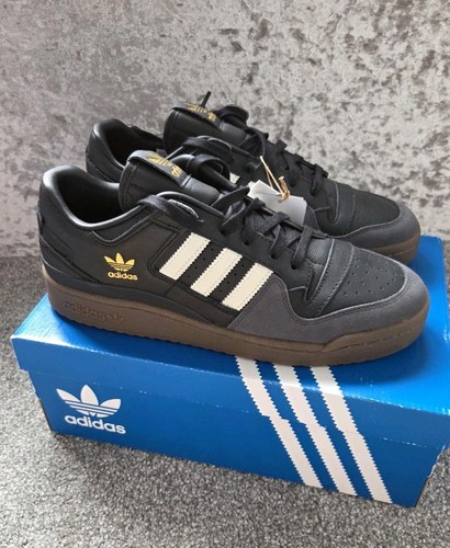 Adidas originals - 9.5,