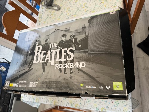 Xbox 360 rock band beatles - band,