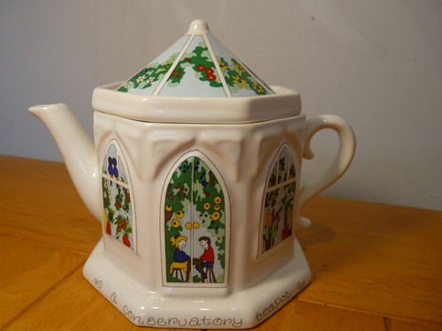 Vintage wade pottery a - vintage, pottery,