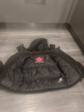 Black zavetti canada cropped