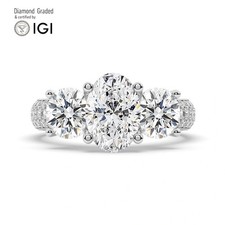 Oval Diamond Trilogy Ring 14k