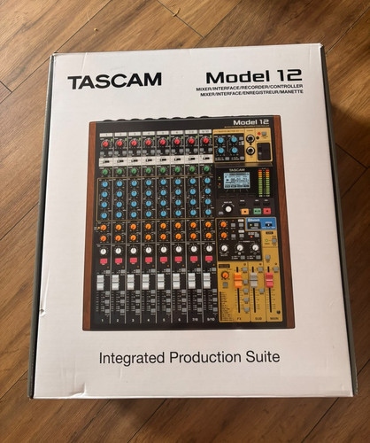 Tascam model channel - model, 12