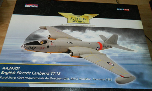 Corgi aa34707 english electric - corgi,