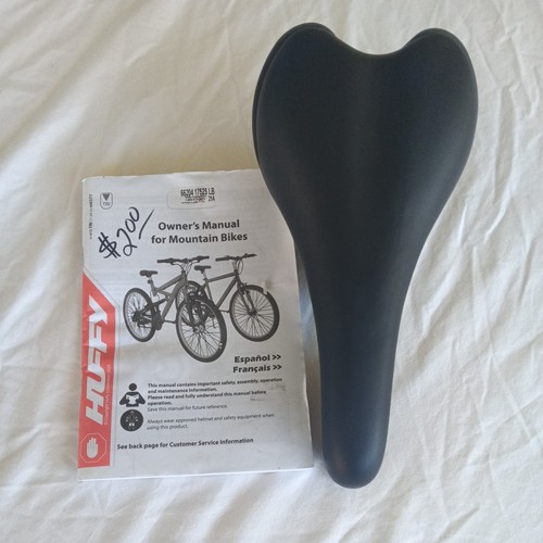 Huffy mountain bike - bike, seat