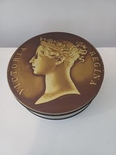 VINTAGE BISCUIT METAL TIN