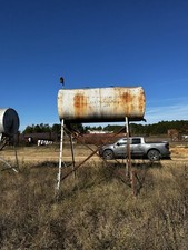 Tank, diesel, 500 gallon, on