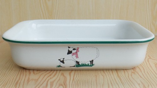 Hornsea pottery farmyard - hornsea,