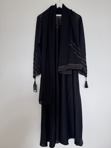 Luxury black dubai closed - black,