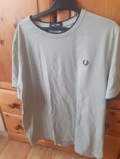Fred Perry Tshit