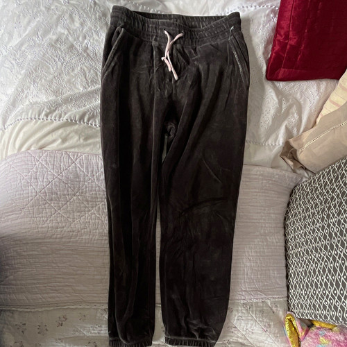 Mintie black velvet jogger - black,