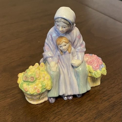 Royal doulton miniature street - royal,