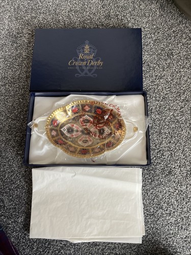 Royal crown derby 1128 - crown,