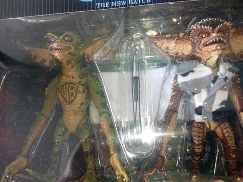 Official neca gremlins - official, 2
