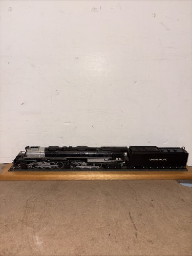 Union pacific 4 - union, boy