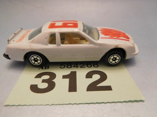 Yatming 1033 thunderbird - 1033,