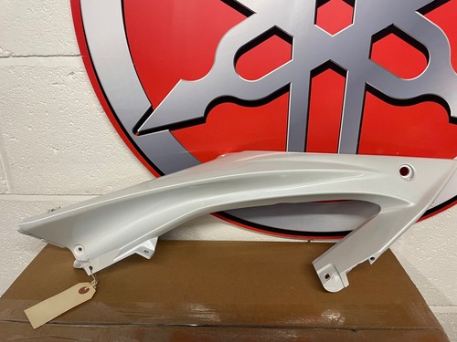 Yamaha fairing side - yamaha, r6