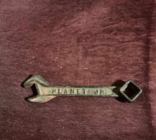 Planet wrench old tool - wrench,