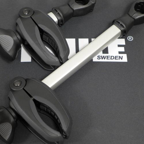 Thule retaining arm - retaining, set