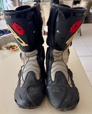 Sidi Vertigo Motorcycle Boots – Black 9 (43) – pre-owned – Good condition