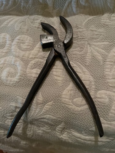 Vintage cobblers lasting - vintage,