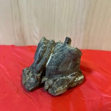 Suiseki Furuya Ishi Waterfall