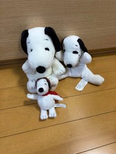 Snoopy stuffed animal set of 3