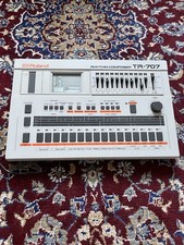 Roland TR 707 Rhythm Composer