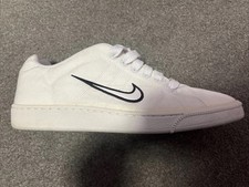 Nike Court Tradition White