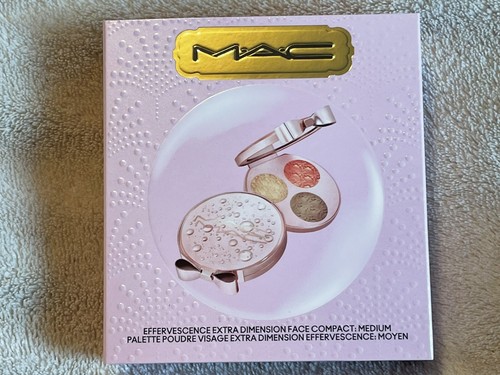 Mac 2022 holiday - mac, &