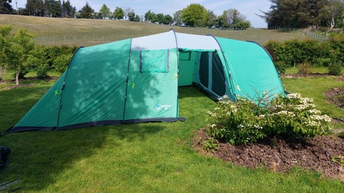 Person tunnel tent - person,