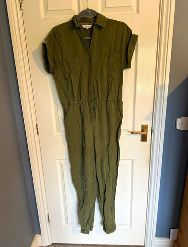 Green collared button - f&f,